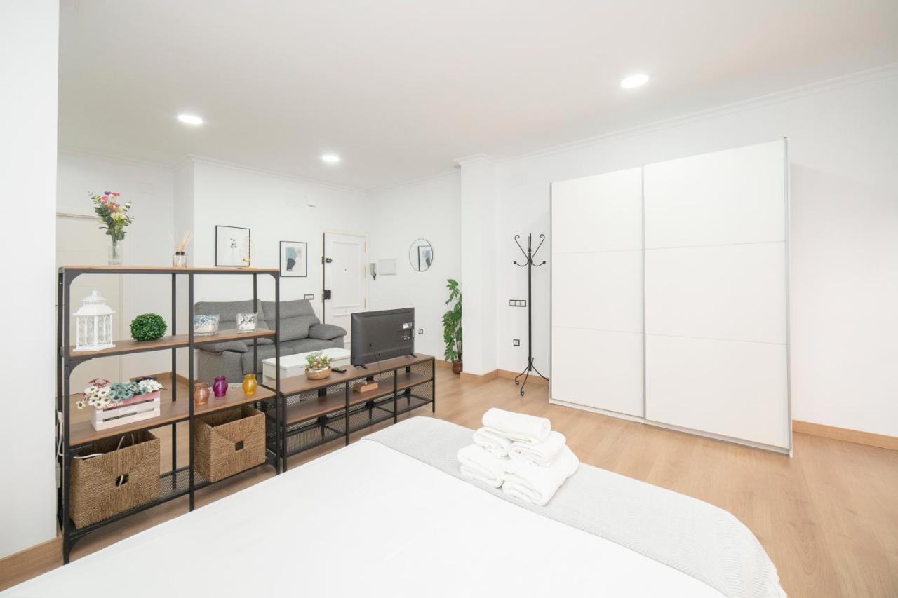 Alohamundi Olavide Apartman Sevilla Kültér fotó